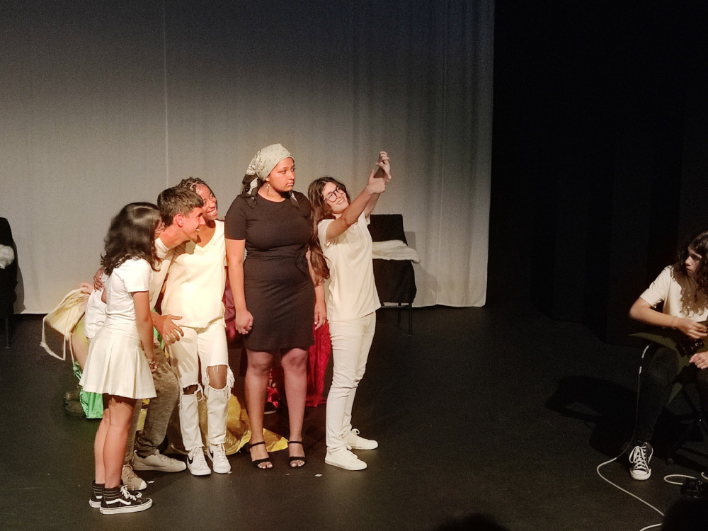 Não-deixem-morrer-a-madrugada-8-maio_18